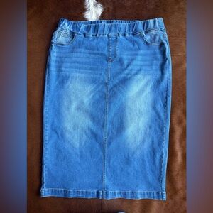 Nuggles denim skirt 34” length xxl
